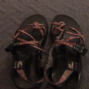 Gently worn size 7 Chacos